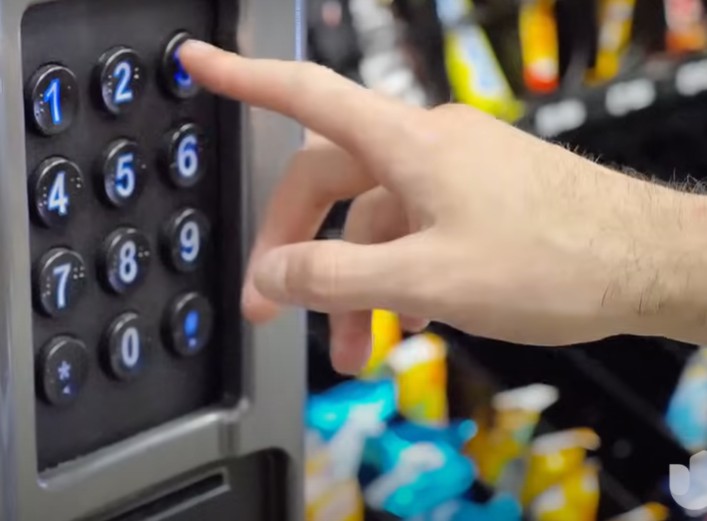 State-of-the-art machine with guaranteed vend sensors